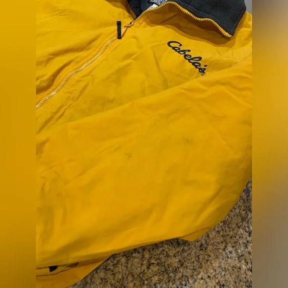 Cabelas yellow jacket size medium - Picture 5 of 12